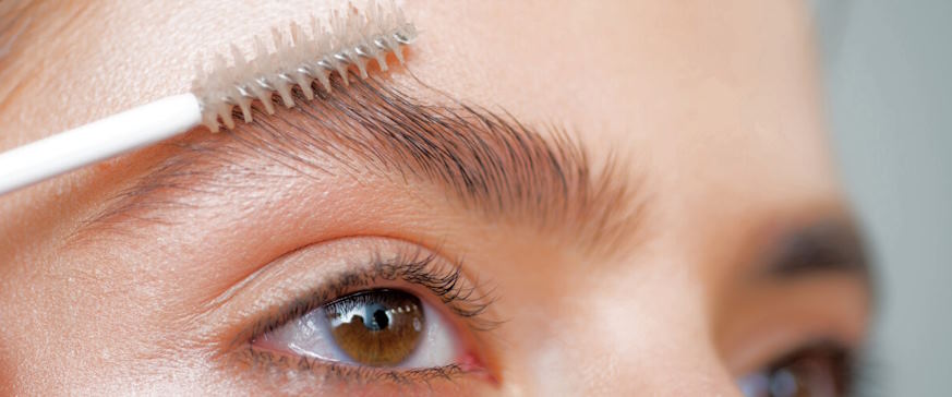 perfectly groomed eyebrows